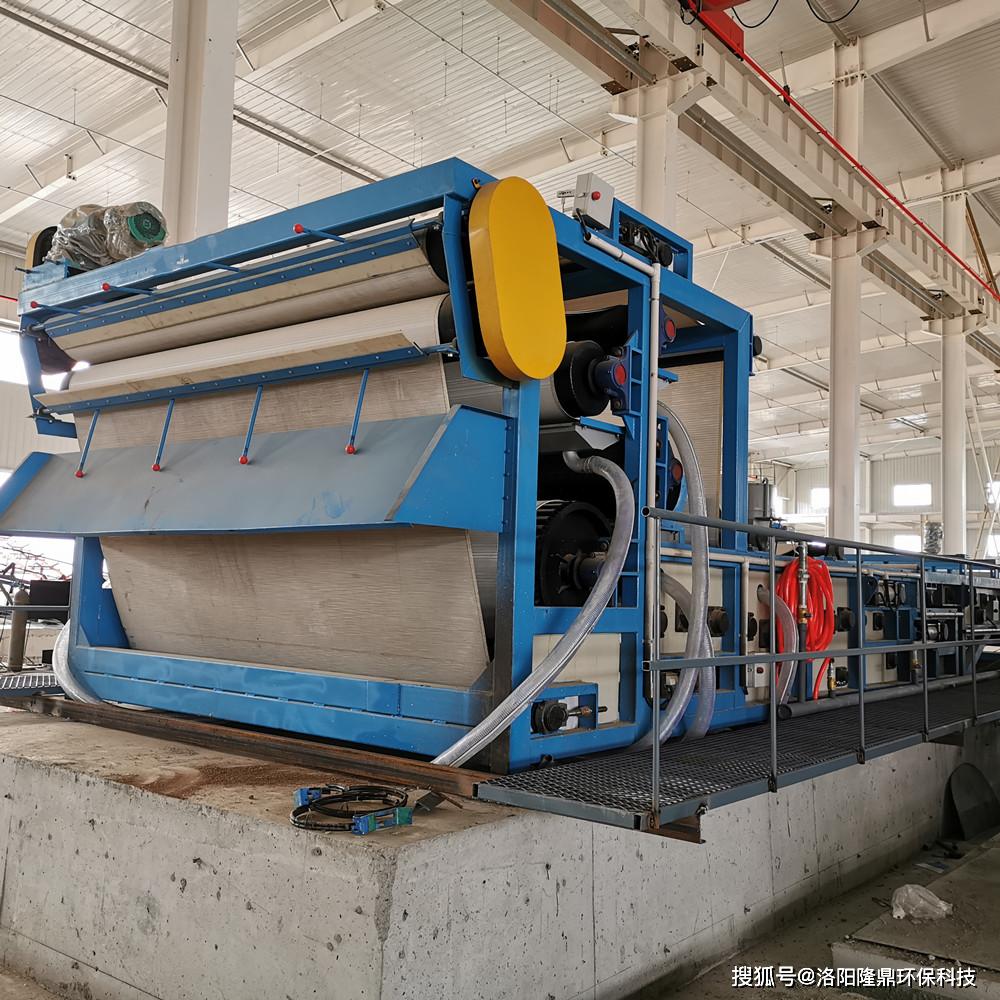 200平方全自动隔膜压滤机现场应用 实现泥浆不落地的绿色处理方案